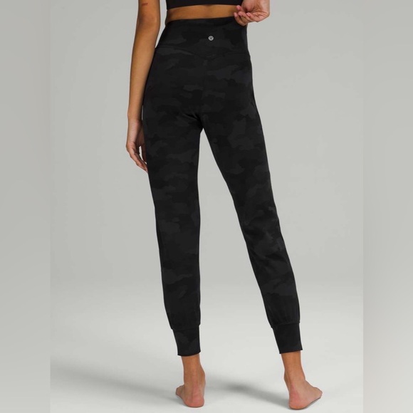 Lululemon Align Jogger *28”- Size 0 - Picture 2 of 7